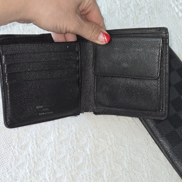 LOUIS VUITTON DAMIER GRAPHITE BUNDLE! PROJECT WALLETS - Picture 8 of 12